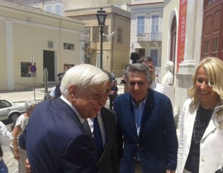 Η Σύρος στηρίζει την εκπαίδευση