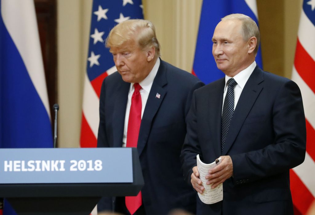 Πούτιν: Να αρχίσουμε διάλογο για την ισορροπία των πυρηνικών όπλων – Τραμπ: Η σχέση μας έχει αλλάξει