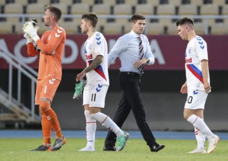 Από τη φανέλα του παίκτη, στη φόρμα του προπονητή