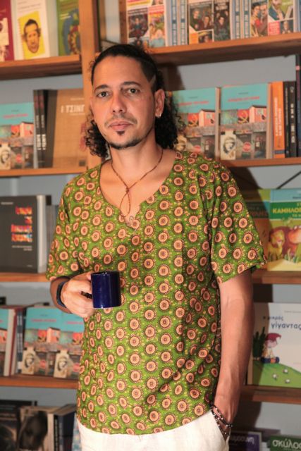 Οντζάκι: «Τα παιδιά βλέπουν την πολιτική με ιδιότυπο τρόπο»