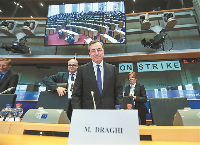 Νέα έξοδος στις αγορές και φθηνό χρήμα για την Ελλάδα