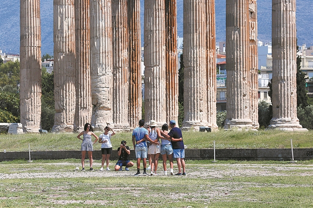 ΥΠΠΟ… εξαφάνιση το Αρχαιολογικό Κτηματολόγιο