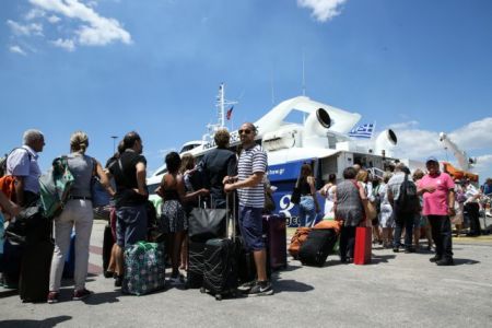 Μεγάλη καλοκαιρινή έξοδος από Πειραιά, Λαύριο, Ραφήνα