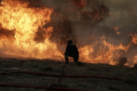Το Μαξίμου φλέγεται – Εκρυθμη η κατάσταση