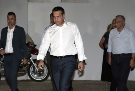 Μαξίμου: Από την «μάχη των αυθαιρέτων» στην έξοδο από τα μνημόνια