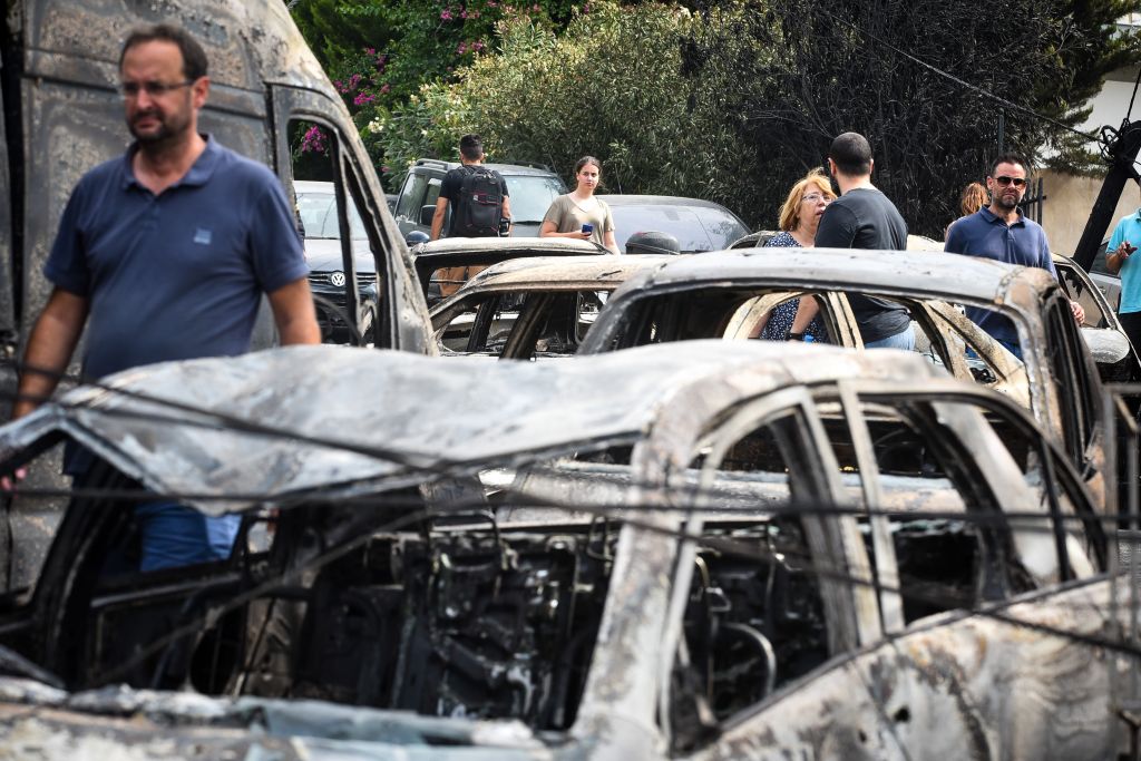 Περιφέρεια Αττικής: Προσφορά ειδών πρώτης ανάγκης στους πληγέντες