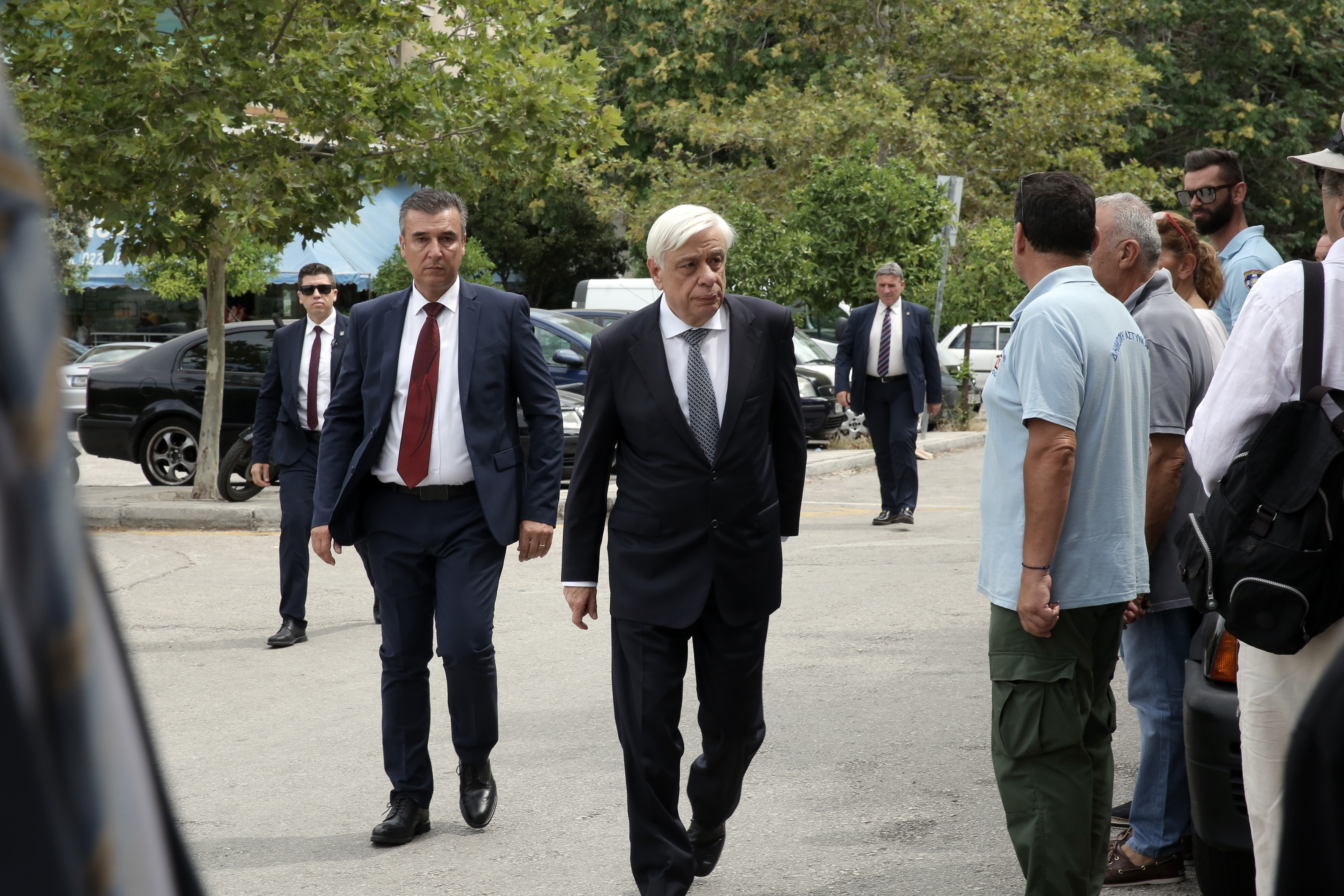 Στην πληγείσα περιοχή της Αν. Αττικής ο Πρόεδρος της Δημοκρατίας