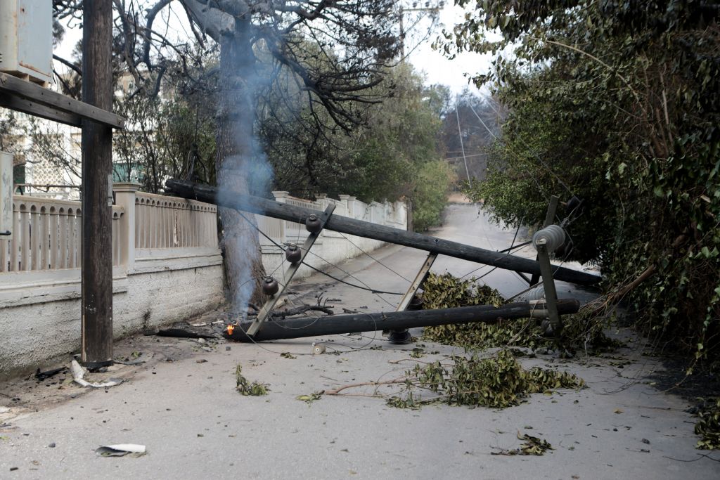 Φονικές πυρκαγιές: Περισσεύει η υποκρισία στην κυβέρνηση