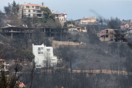 Συνελήφθησαν για πλιάτσικο 4 νεαροί στο Νέο Βουτζά