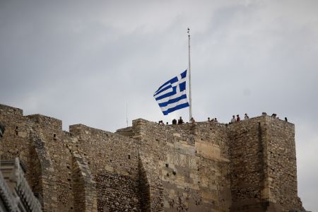 Δημοσία δαπάνη οι κηδείες των θυμάτων από τις πυρκαγιές
