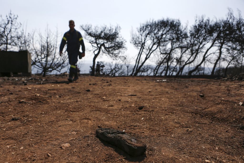 Ραφήνα – Μάτι: Ταυτοποιούν τους νεκρούς της πυρκαγιάς με DNA