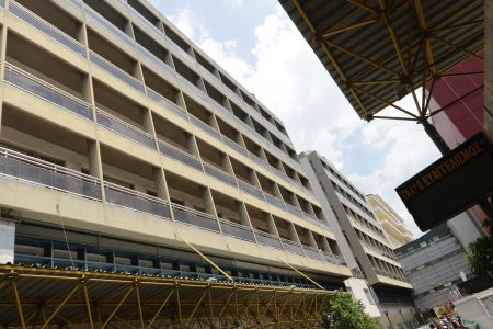 Στους 90 οι νεκροί, υπέκυψε 85χρονος στην ΜΕΘ του Ευαγγελισμού