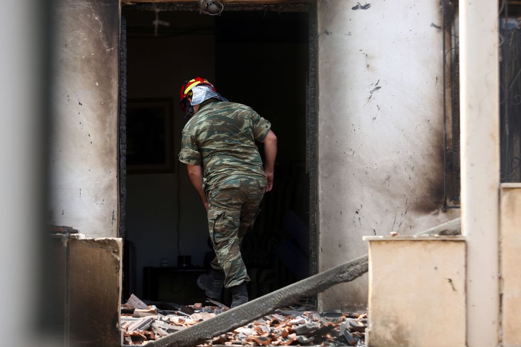 Πυρκαγιά – μαρτυρία: Μας άφησαν σαν τα ποντίκια να καούμε