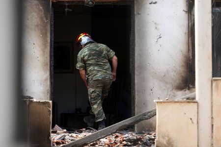 Πυρκαγιά – μαρτυρία: Μας άφησαν σαν τα ποντίκια να καούμε