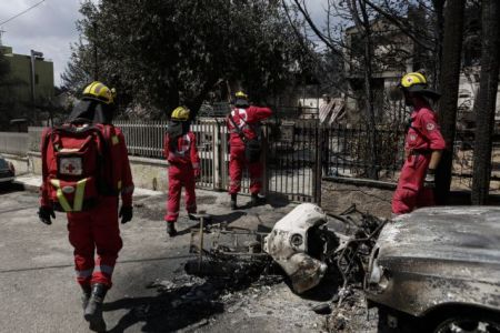 Σπίτι – σπίτι οι έρευνες για τον εντοπισμό αγνοουμένων
