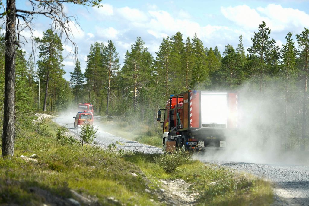 Σουηδία: Αντιμετωπίσιμες πλέον οι πυρκαγιές