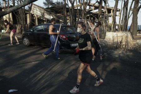 Στους 88 οι νεκροί από τις φωτιές στην Αν. Αττική