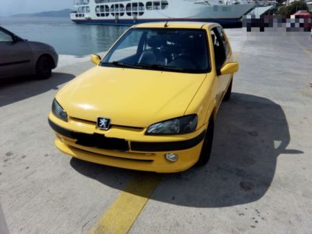 Εντόπισε τυχαία το κλεμμένο αυτοκίνητό του σε πλοίο