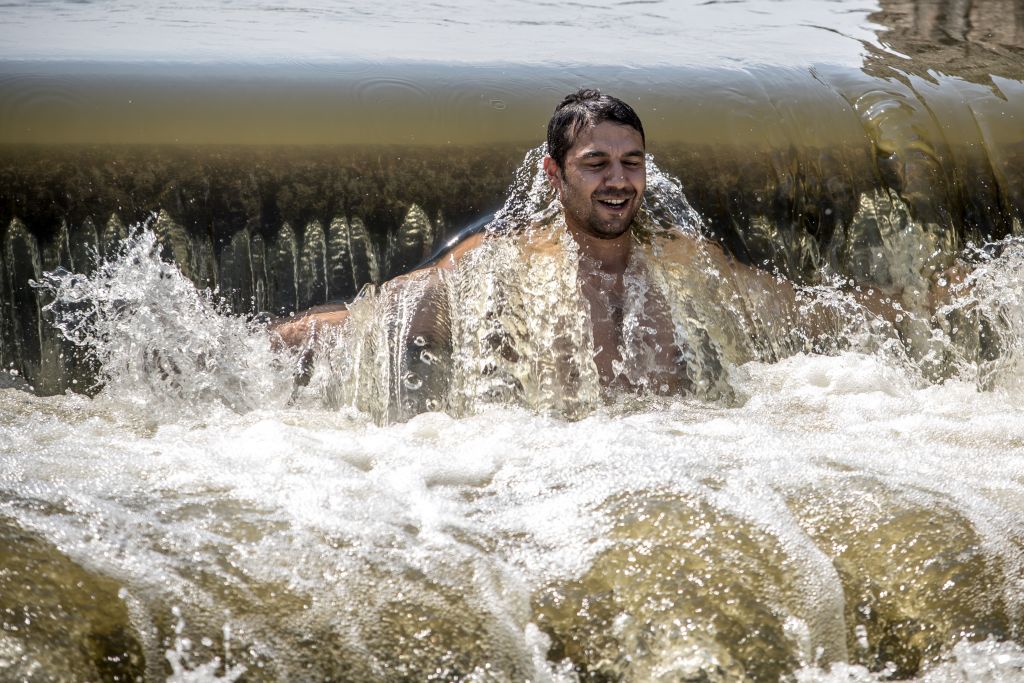 Βρετανία – έρευνα: Δραματική αύξηση θανάτων από καύσωνα έως το 2080