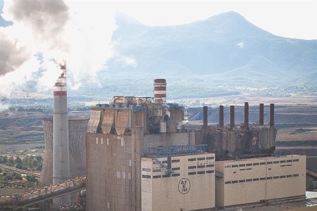 «Πράσινοι» περιορισμοί στην πώληση των μονάδων λιγνίτη της ΔΕΗ