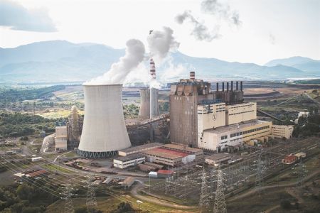 Πάνε πίσω οι ενεργειακές αποκρατικοποιήσεις