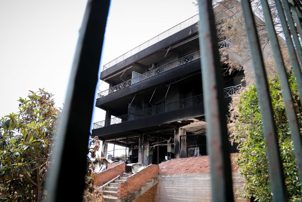 Αφορολόγητες οι δωρεές στους πυρόπληκτους