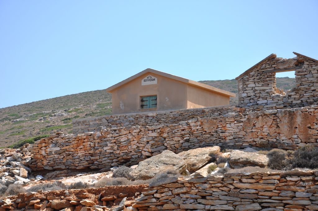 Αυτοψία από υπ. Περιβάλλοντος και υπ. Πολιτισμού στην Μακρόνησο