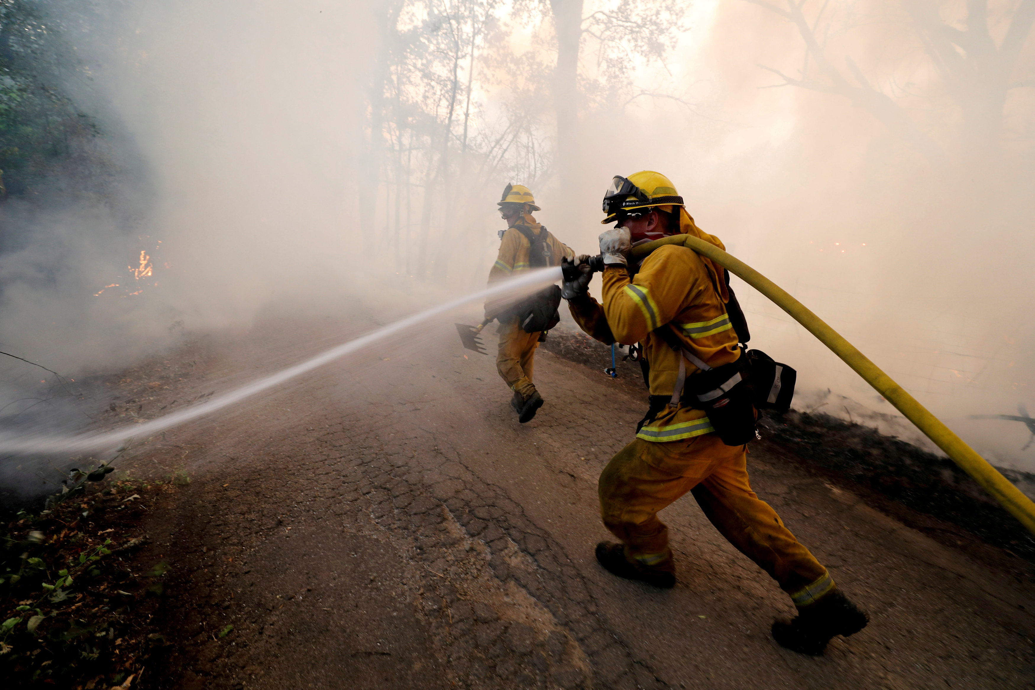 Φλέγεται η Καλιφόρνια: Αντιμέτωπη με τη μεγαλύτερη πυρκαγιά στην ιστορία της