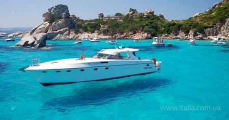 Βαλίτσες, δολάρια και βίλες