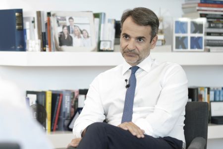 Συλλυπητήρια Μητσοτάκη για τον θάνατο του επισμηναγού