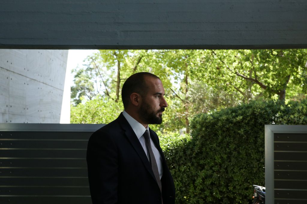 Τζανακόπουλος: Υποσχέσεις για συντάξεις και αύξηση κατώτατου μισθού