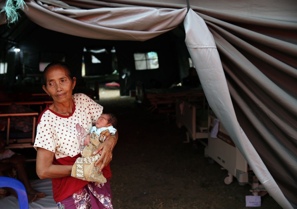 Ινδονησία : Στους 436 οι νεκροί του σεισμού