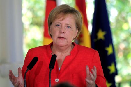 Μέρκελ: Προβληματικο το σύστημα του Δουβλίνου για το μεταναστευτικό