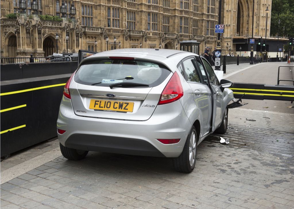 Επίθεση Λονδίνο : Ο δράστης κατηγορείται για απόπειρα δολοφονίας