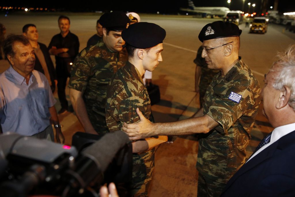 Αποφυλάκιση στρατιωτικών: Πράξη συμμόρφωσης με το διεθνές Δίκαιο τονίζουν οι δικηγόροι