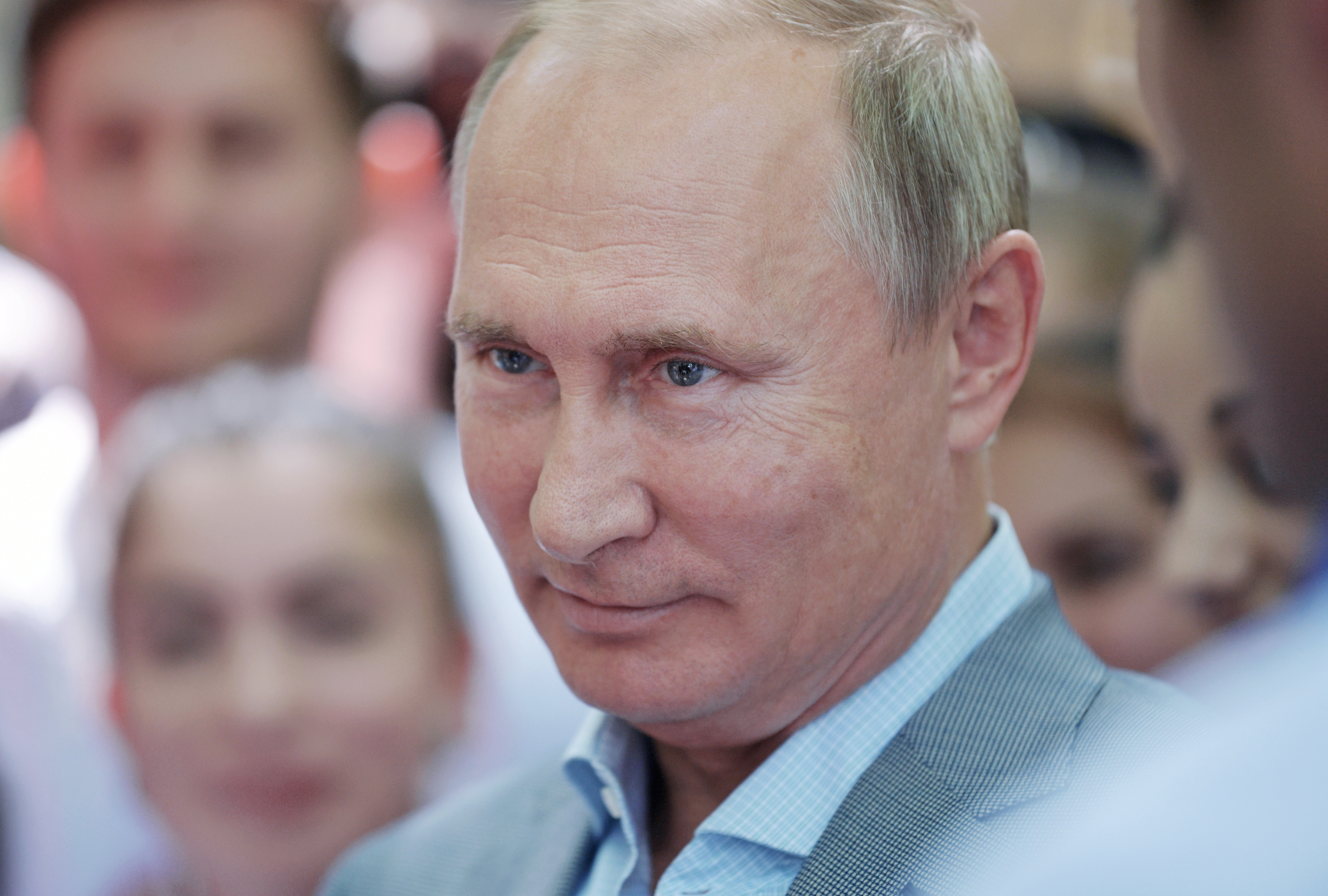 Ο Πούτιν αποφασίζει για τους φόρους στη μεταλλουργία