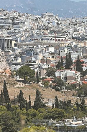 Θυσιάζουν μείωση ΕΝΦΙΑ και μέρισμα για τις συντάξεις