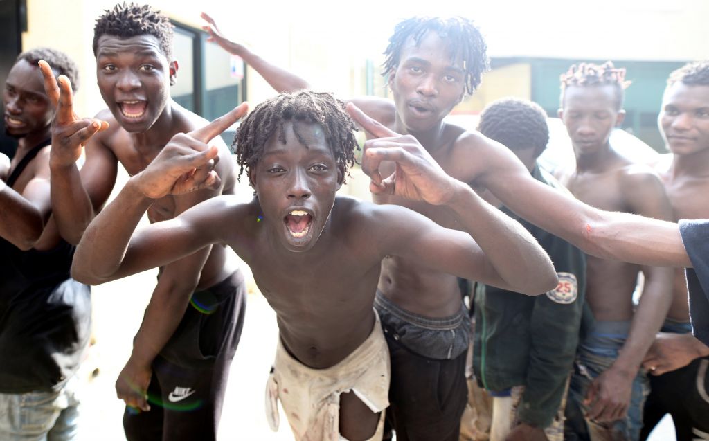 Ισπανία: Επεισόδια με μετανάστες στη Θεούτα