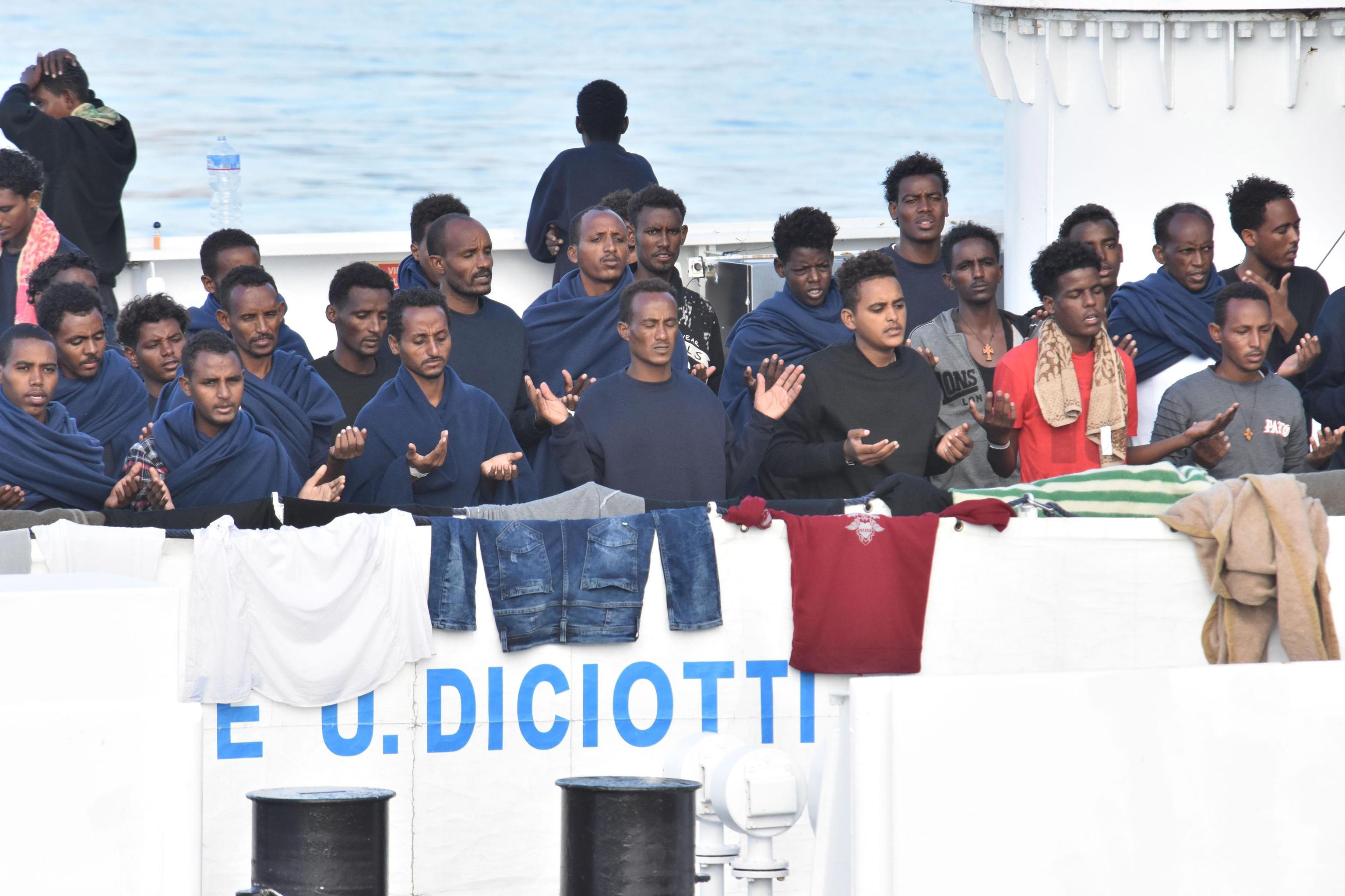 Μάλτα: Διάσωση 100 μεταναστών- Συνεχίζεται η αντιπαράθεση με Ιταλία