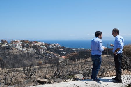 Μαξίμου: Επίθεση στον Μητσοτάκη για την επίσκεψη στο Μάτι