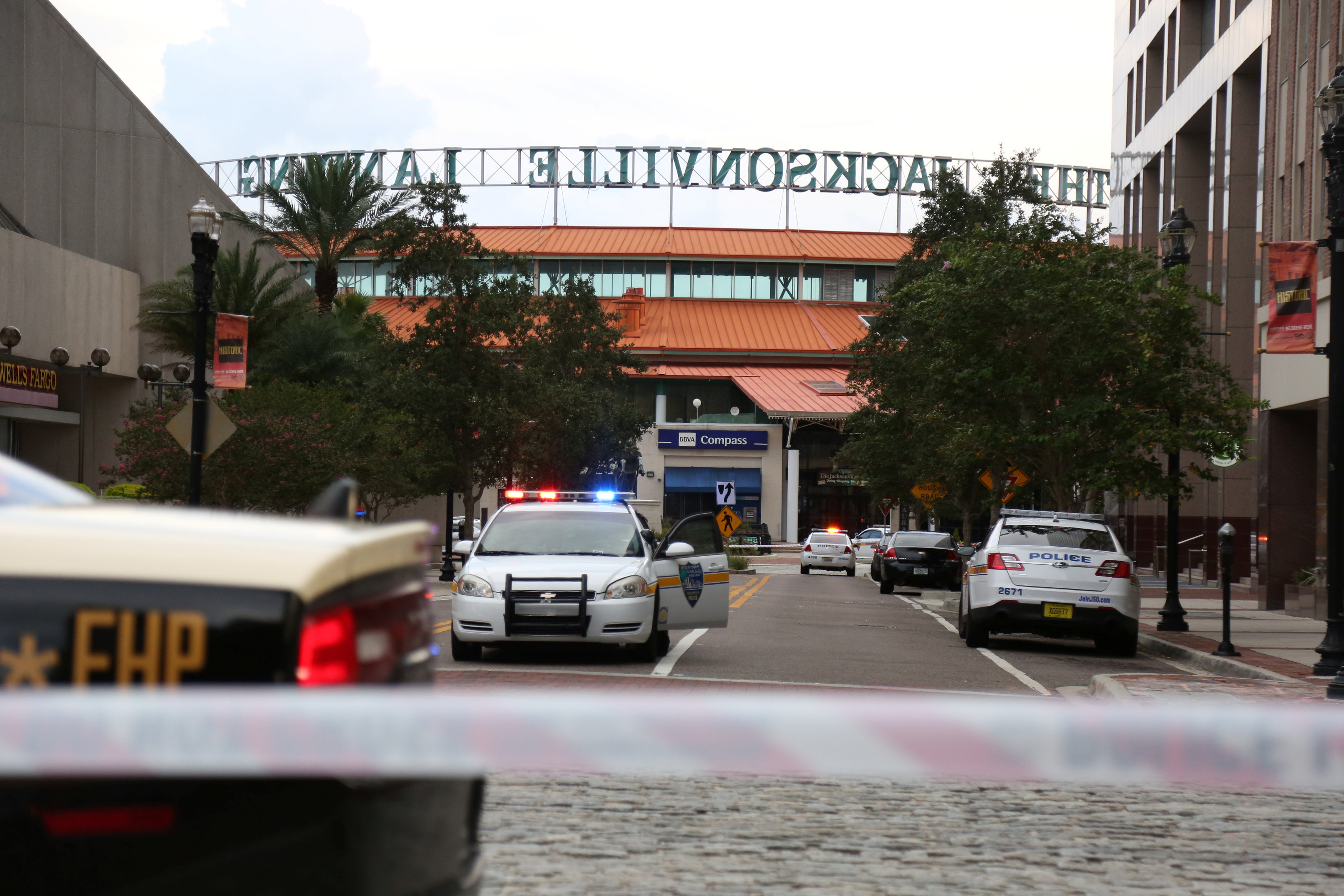 Φλόριντα-Τζάκσονβιλ: 3 νεκροί και 11 τραυματίες από την επίθεση σε τουρνουά video-games