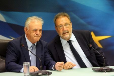 Προσδοκίες από την… αναστήλωση του υπουργείου Βιομηχανίας