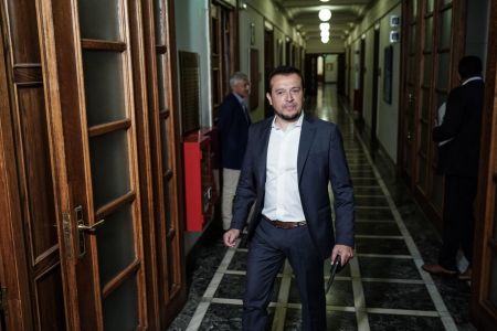 Παππάς: Μάθημα υπομονής, επιμονής και αντοχών για την κυβέρνηση η χορήγηση των τηλεοπτικών αδειών