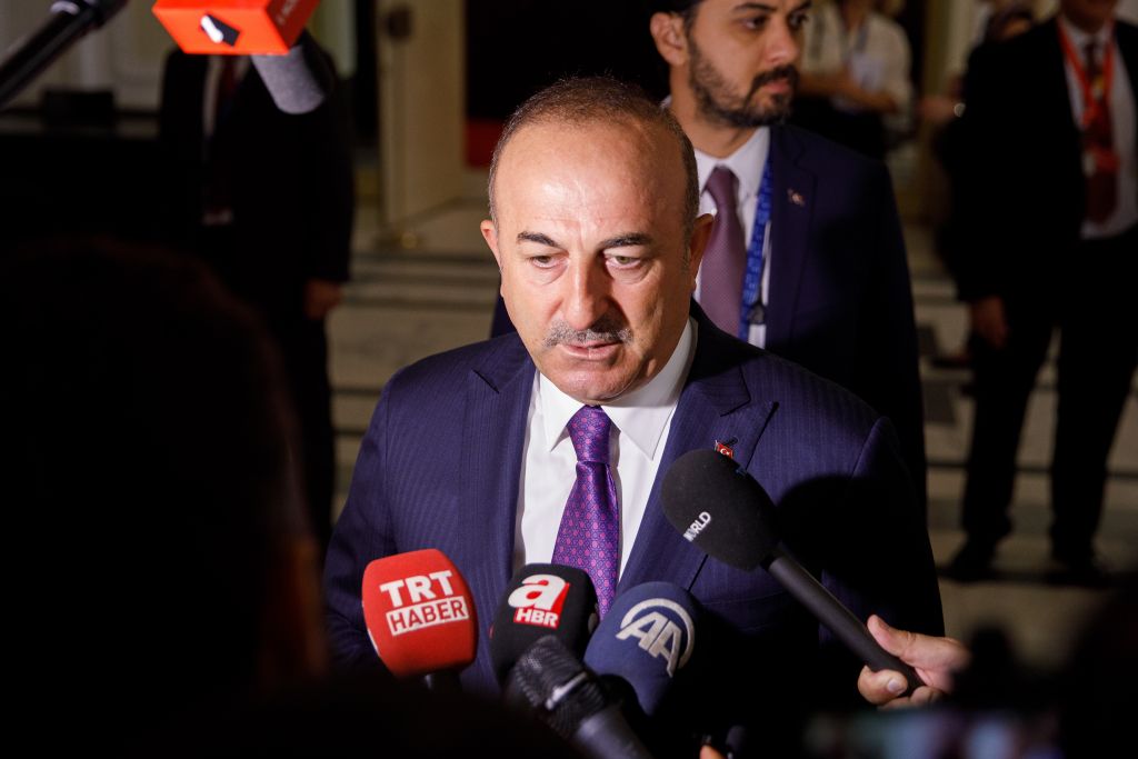 Καταπέλτης ο Ανδρουλάκης για τις προκλήσεις στην συνέντευξη Τσαβούσογλου