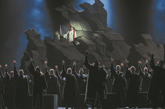 Οι εθνικές όπερες του Παύλου Καρρέρ