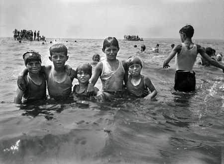 The Kennedys: Τα παιδικά χρόνια