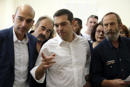 Handelsblatt: Τα σχέδια Τσίπρα αυξάνουν το κόστος δανεισμού της Ελλάδας