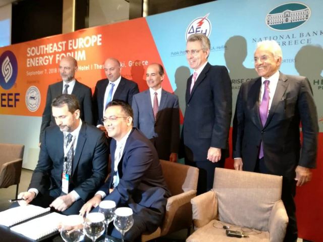 FSRU Αλεξανδρούπολης: Υπέγραψαν ΔΕΠΑ και Gastrade