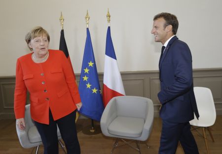 Μέρκελ – Μακρόν μαζί, κατά του εθνικισμού στην Ε.Ε.