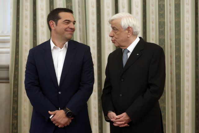 Οταν ο Τσίπρας εκθειάζει Παυλόπουλο